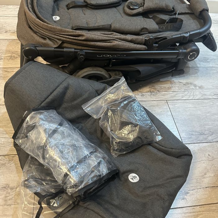 Продаю коляску happy baby joyse