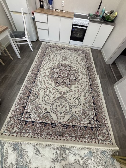 Ковер продам 3 на 2