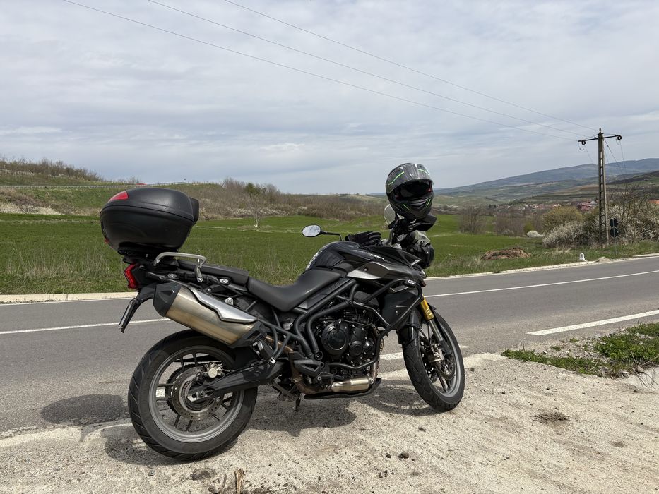 Triumph Tiger 800 ,an fab 2015 ,ABS