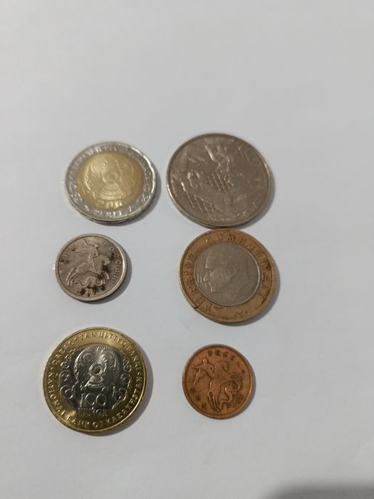 Продам редкие монеты и купюры серии АА