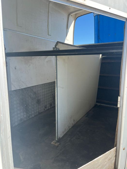 Remorcă de vânzare