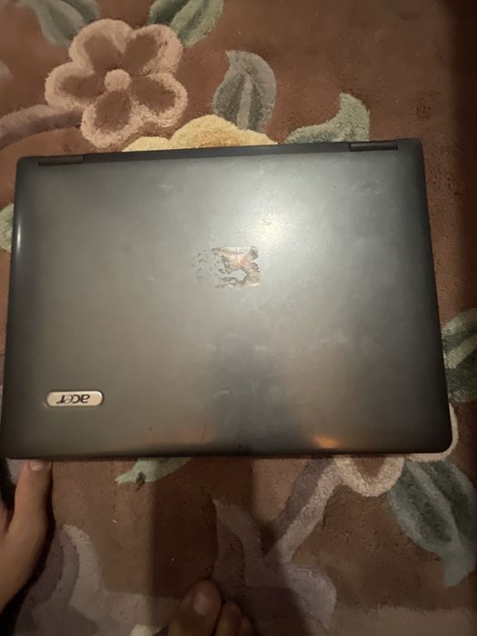 Ноутбук acer 111