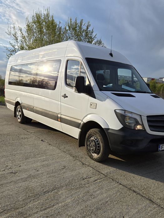 Mercedes Sprinter 19+1 locuri