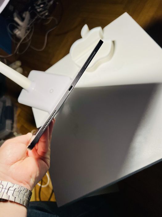 iPad Pro 11 inch Generația 2 – 128 GB