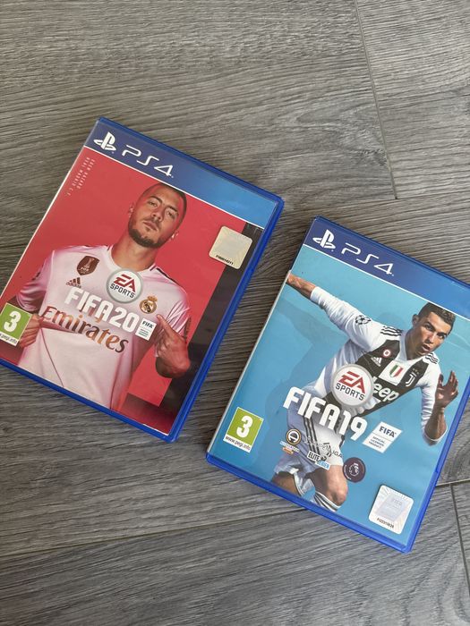 Ps4 slim със три джойстика