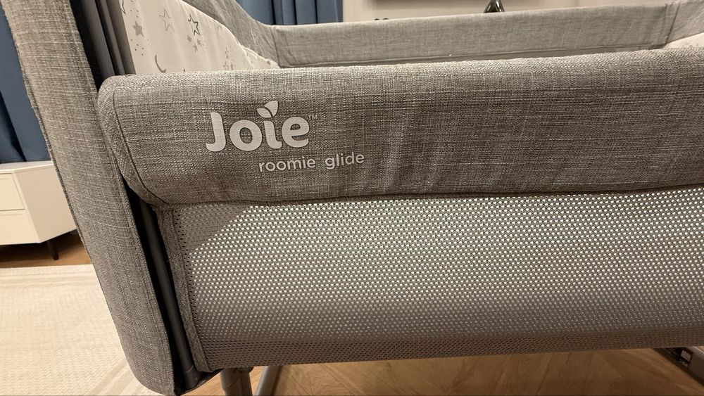 Продам манеж-кровать Joie Roomie Glide