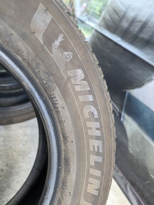 215/65/17 MICHELIN 4бр