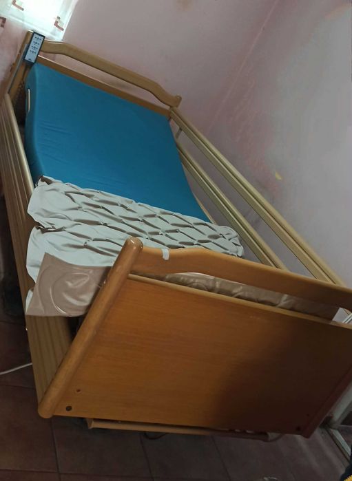 Pat cu telecomandă