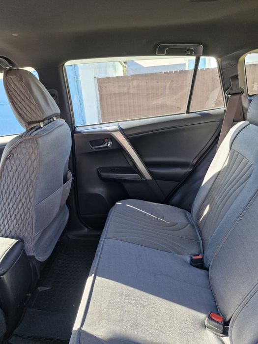 Toyota rav 4 2018 года