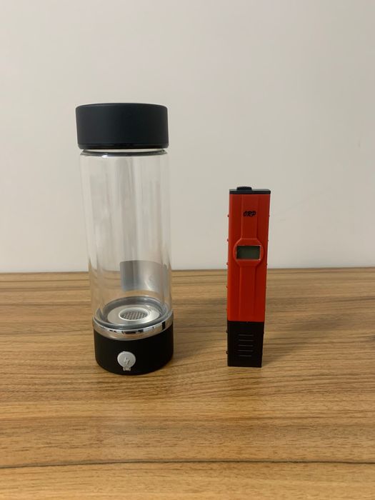 Генератор водорода с ионизатором воды из стекла и ОВП метр, б/у.