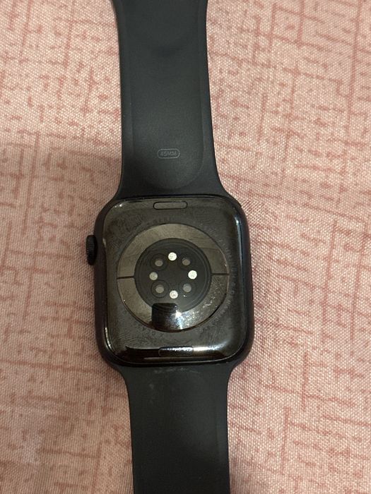 Продам apple watch 7 45 mm
