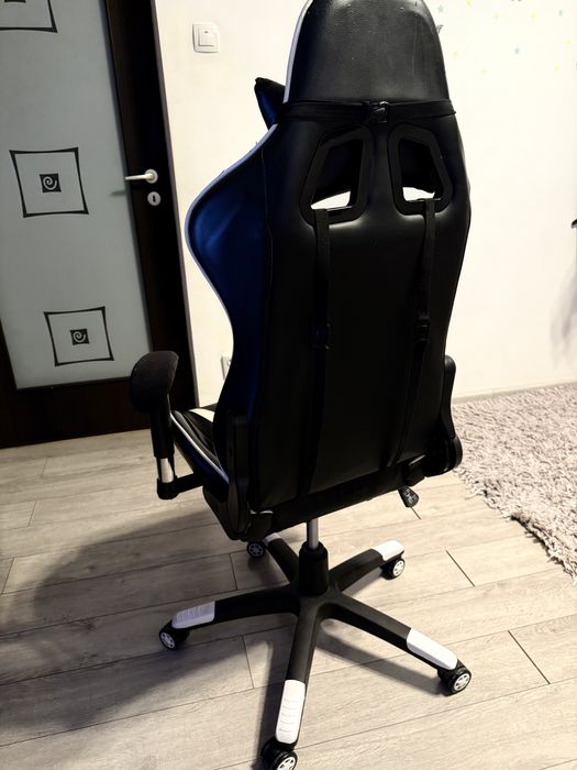 Scaun Gaming Alb/Negru