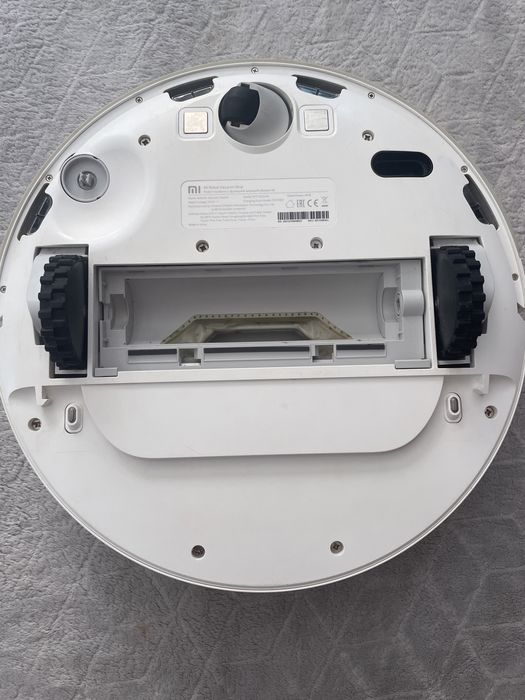 Xiaomi Mi Robot Vacuum Mop 2 ( 2C ) Прахосмукачка робот