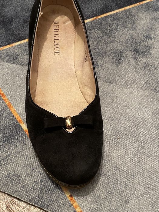 Туфли замшевые черные .