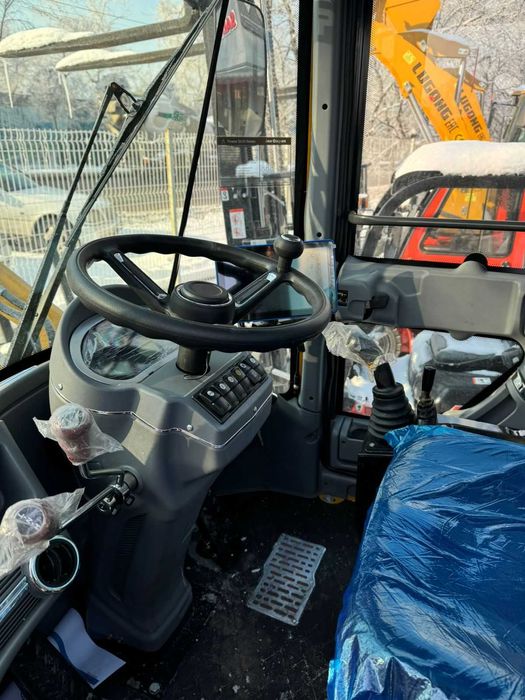 фронтальный погрузчик LUGONG T920