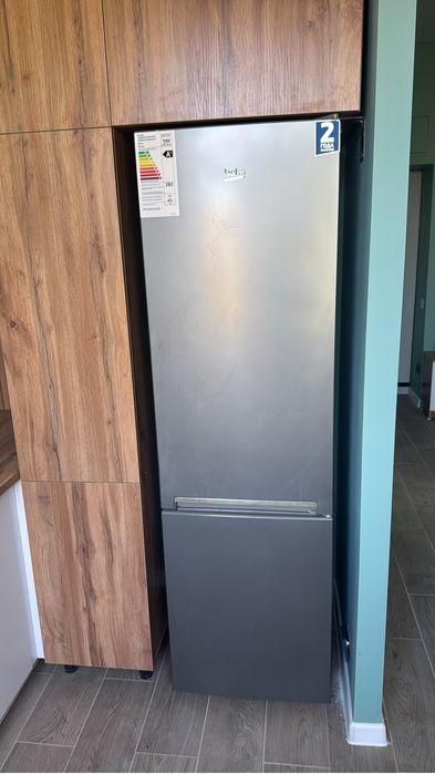 Продам холодильник beko