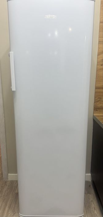 Продам морозильную камеру Бирюса