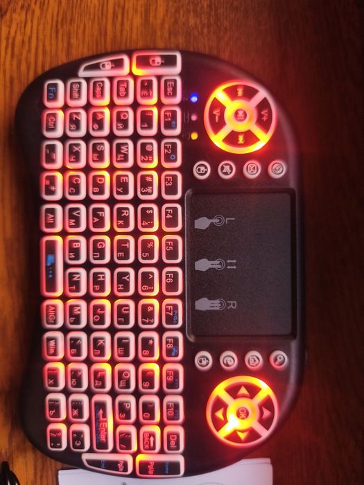 Безжична мини клавиатура