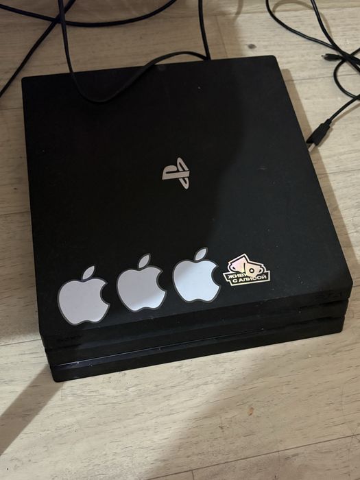 PlayStation 4 PRO 1 терабайт