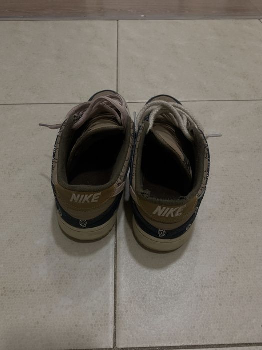 Nike Dunk SB Travis Scott