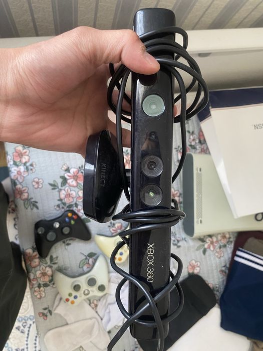 XBOX 360  продам приставку