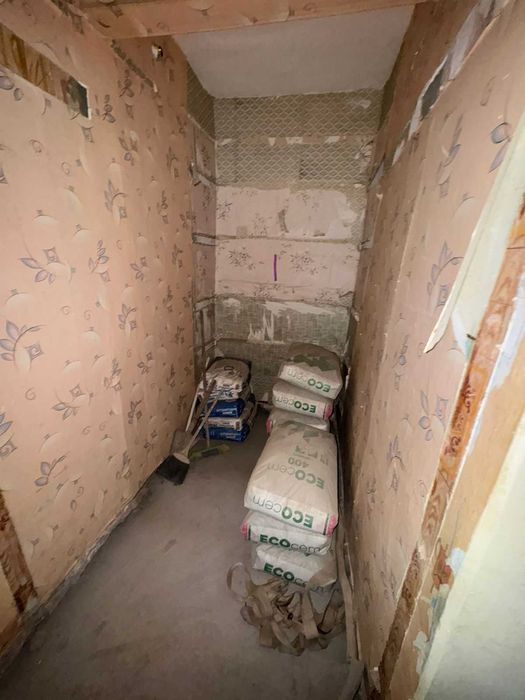 продается 2 комн кв р-н 2-ой рабочий