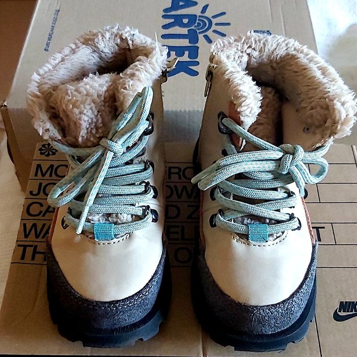 Детски ботуши Bartex и Zara