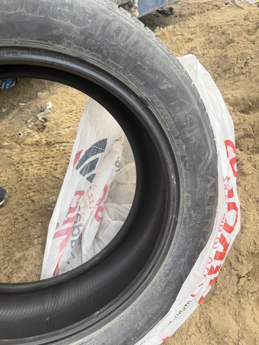 Продам резину на Rav 4