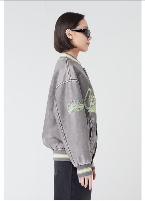 Кожаная, стильная куртка