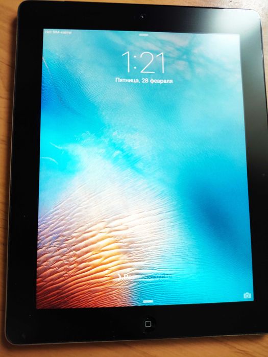 IPad Модель А1396 серебристый металлик продам