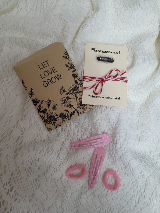 Martisor capsula pentru fetite