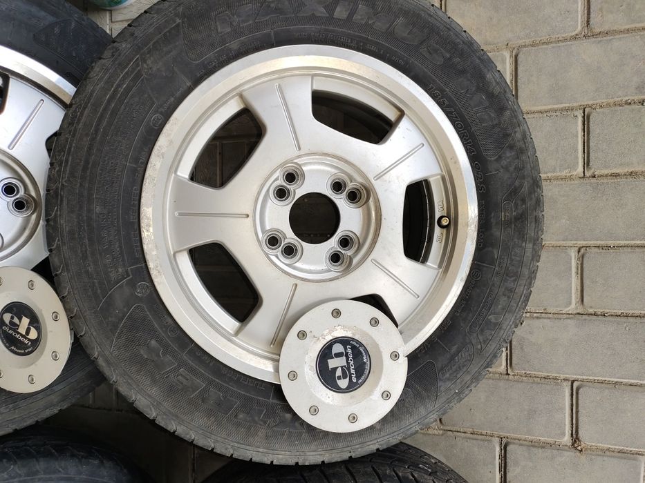 Продам диски с летней резиной