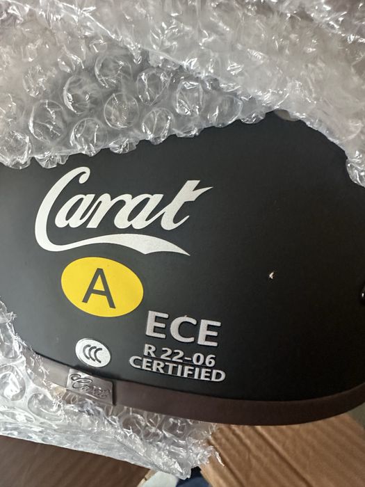 продавам каска чисто нова