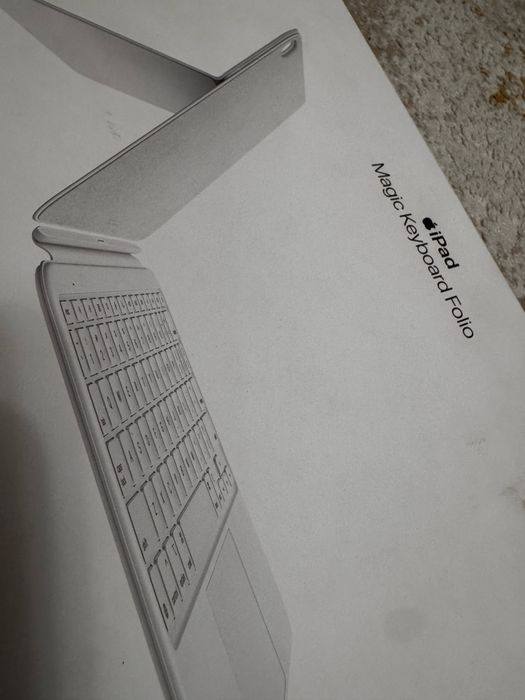 Apple Magic Keyboard Folio