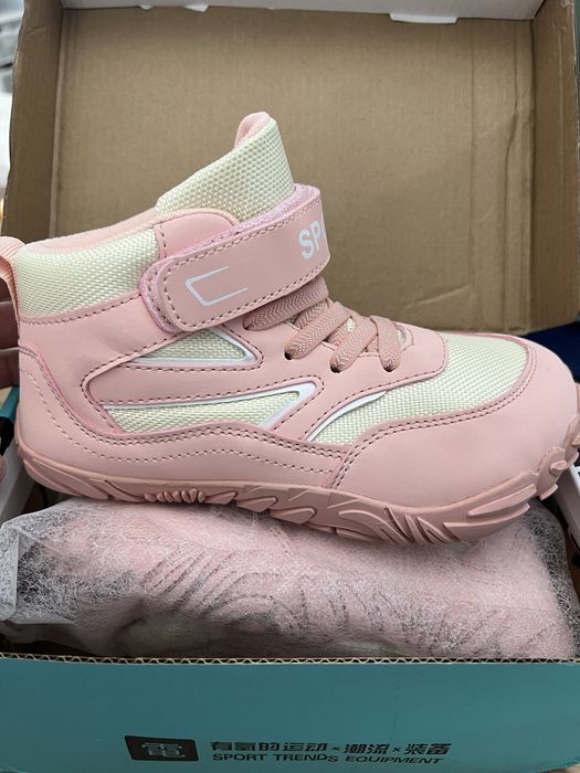 Продам новые детские кроссовки (р.31) | Цвет розовый