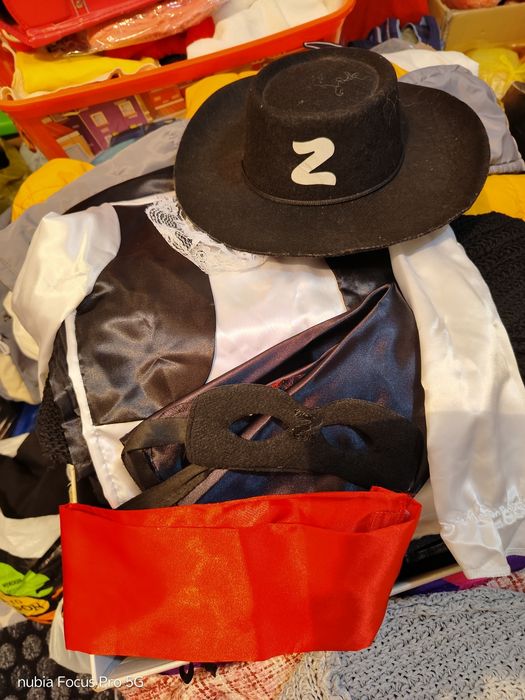 Карнавальный костюм Зорро