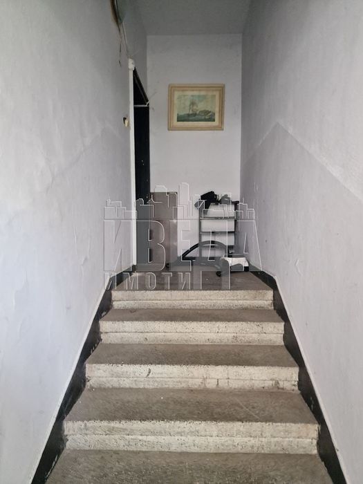 Продава се Етаж от къща в Варна, Окръжна болница - 162 кв.м за 1717 €/кв.м - Снимка #9