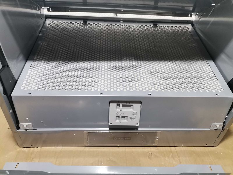 Аспиратор за вграждане - Whirpool 140 W