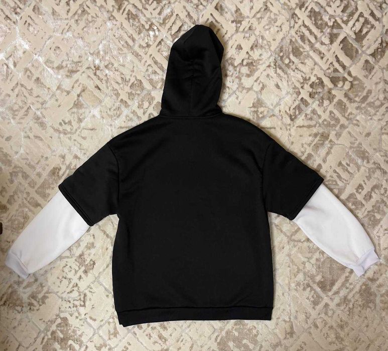 Продаётся мужская толстовка