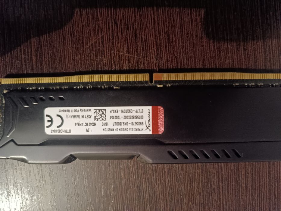Продам Озу DDR4 4GB