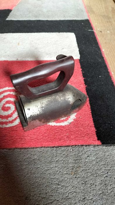 Fier de calcat antik