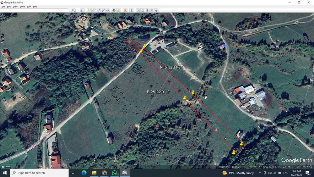 Vând/schimb 2 loturi în Predelut cu utilități și deschidere la rau