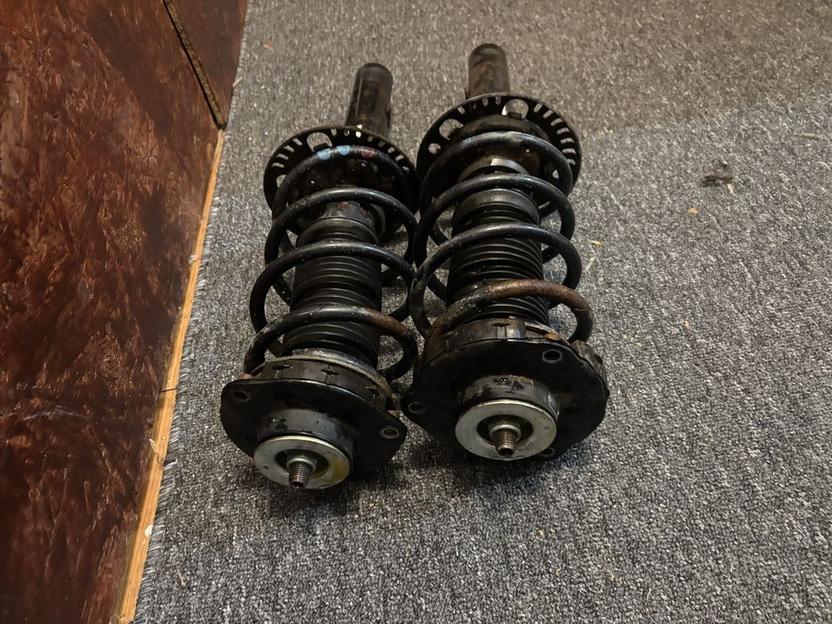 Vand 1pereche set telescoape cu arcuri !