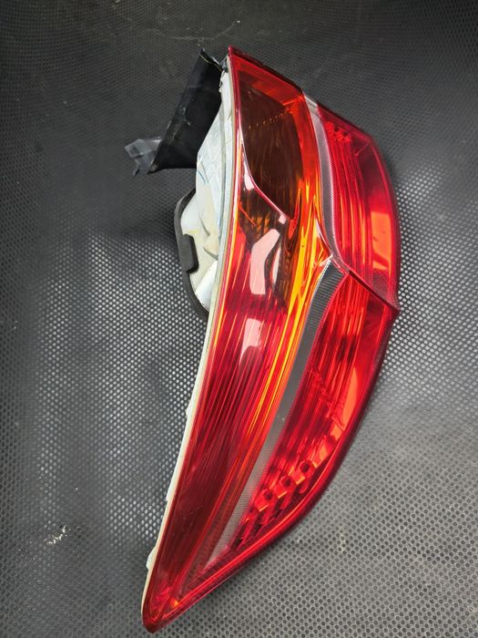 Stop stânga/dreapta spate BMW X6 E71 an 2011