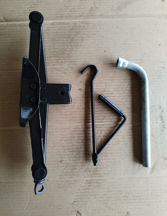 Cric Audi A3/Vw Passat B8 Golf 8/Superb B8/Leon