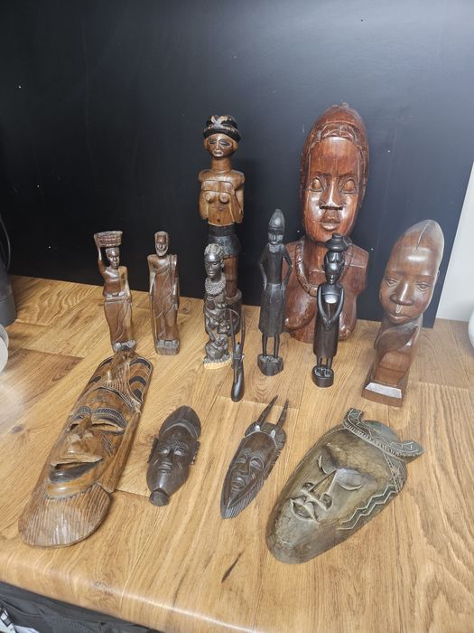 Африкански дървени фигури