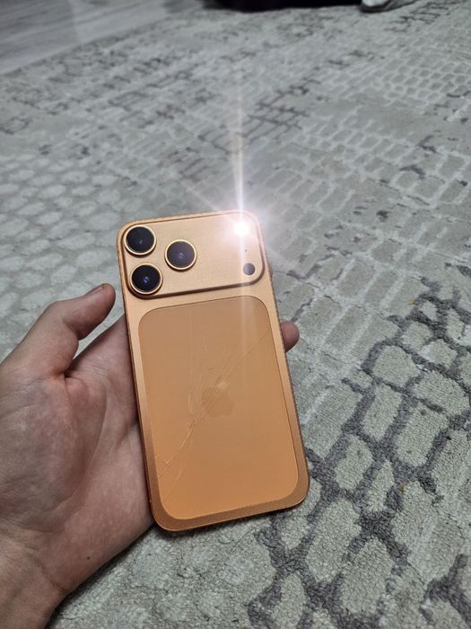 Iphone xr в корпусе 17 про макс
