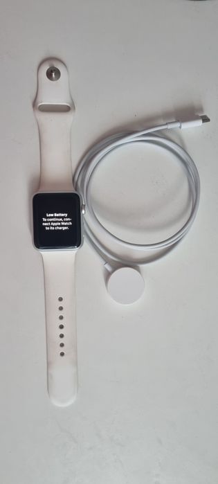 Продам apple watch series 1