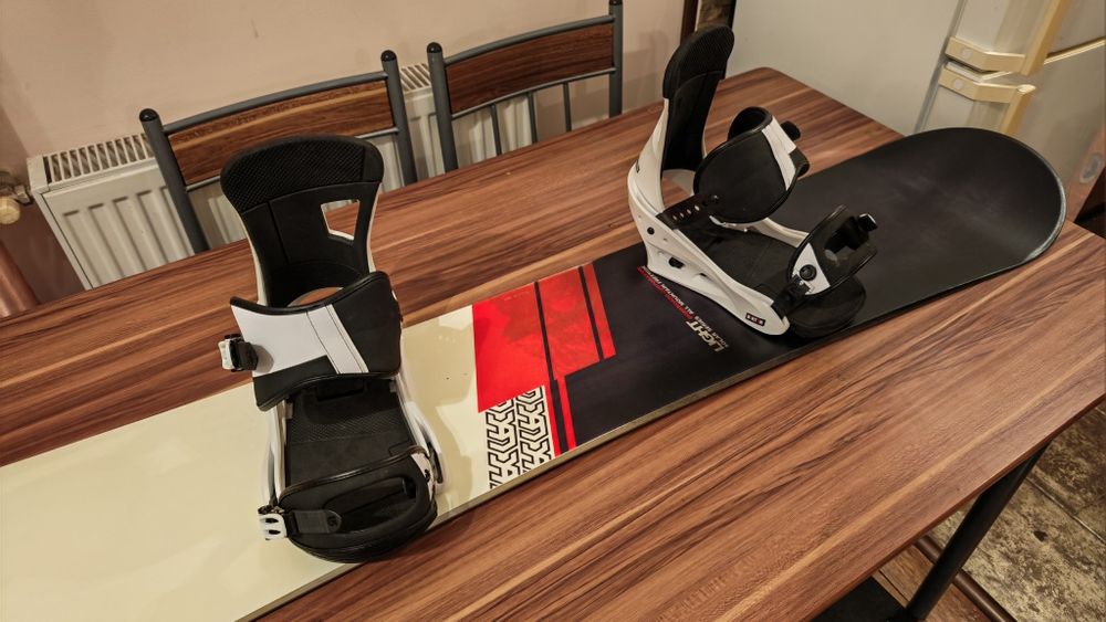Placa Snowboard Light Corp 160cm cu legaturi Burton Freestyle L