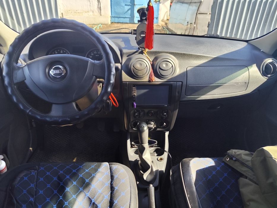 Nissan Almera G15